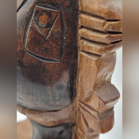 Vintage Handcarved Wood Figurine. Man, with fish and staff? - Picture 5 of 8